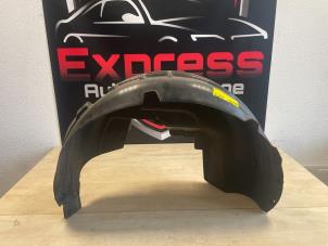 Gebruikte Modderkuip Peugeot 5008 II (M4/MC/MJ/MR) 2.0 BlueHDi 180 16V Prijs € 55,00 Margeregeling aangeboden door Express Autodemontage