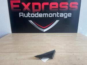 Gebruikte Sierstrip Peugeot 5008 II (M4/MC/MJ/MR) 2.0 BlueHDi 180 16V Prijs € 10,00 Margeregeling aangeboden door Express Autodemontage