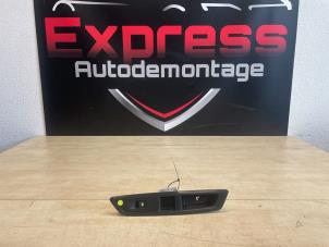 Gebruikte Raam schakelaar elektrisch Citroen C4 Berline (BA/BB/BC) 1.2 PureTech 130 12V Prijs € 15,00 Margeregeling aangeboden door Express Autodemontage