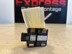 Gebruikte Radar sensor Mercedes C (W205) C-200 2.0 CGI 16V Prijs € 169,00 Margeregeling aangeboden door Express Autodemontage