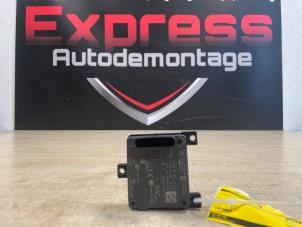 Gebruikte Radar sensor Peugeot 308 (F3/FB/FH/FM/FP) 1.2 12V PureTech 110 Prijs € 205,70 Inclusief btw aangeboden door Express Autodemontage
