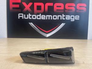 Gebruikte Achterlicht links Peugeot 308 (F3/FB/FH/FM/FP) 1.2 12V PureTech 110 Prijs € 150,00 Inclusief btw aangeboden door Express Autodemontage