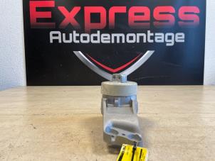 Gebruikte Motorsteun Mercedes C (W206) C-200 1.5 EQ Boost 4-Matic Prijs € 84,70 Inclusief btw aangeboden door Express Autodemontage