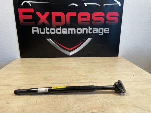 Gebruikte Tussenas Mercedes C (W206) C-200 1.5 EQ Boost 4-Matic Prijs € 484,00 Inclusief btw aangeboden door Express Autodemontage