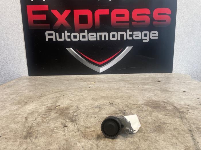 Gebruikte Spanrol Multiriem Volkswagen Up! (121) 1.0 12V 60 Prijs € 10,00 Margeregeling aangeboden door Express Autodemontage