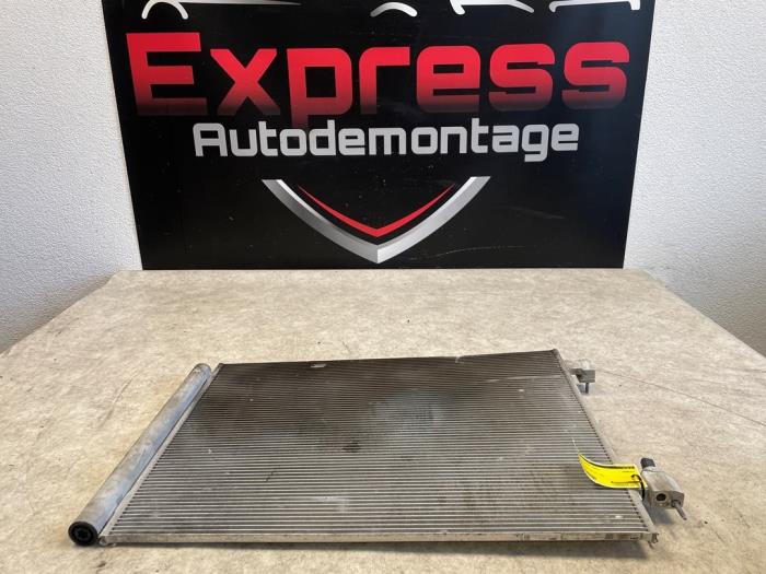Gebruikte Airco Condensor Mercedes C (W206) C-200 1.5 EQ Boost 4-Matic Prijs € 121,00 Inclusief btw aangeboden door Express Autodemontage