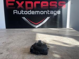 Gebruikte Airbagring Volkswagen Golf VII (AUA) 1.0 TSI 12V BlueMotion Prijs € 40,00 Margeregeling aangeboden door Express Autodemontage