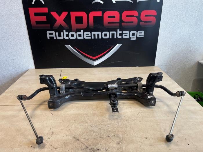Gebruikte Subframe Volkswagen T-Roc I 1.5 TSI 16V Prijs € 200,00 Margeregeling aangeboden door Express Autodemontage