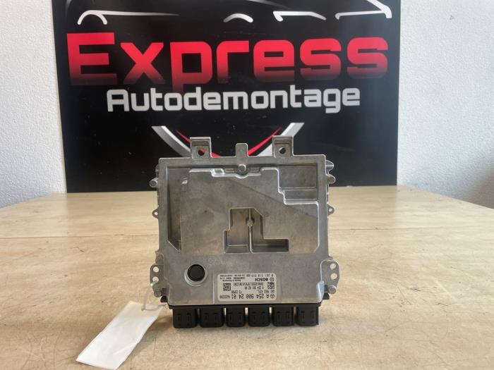 Gebruikte Computer Motormanagement Mercedes C Estate (S206) C-200 1.5 EQ Boost Prijs € 320,00 Margeregeling aangeboden door Express Autodemontage