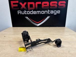 Gebruikte Frontdeel steun BMW 5 serie Touring (G31) 530e xDrive 2.0 Turbo 16V Prijs op aanvraag aangeboden door Express Autodemontage