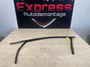 Gebruikte Deurlijst Skoda Octavia Combi (NXAC) 1.0 TSI 12V Prijs € 60,00 Margeregeling aangeboden door Express Autodemontage