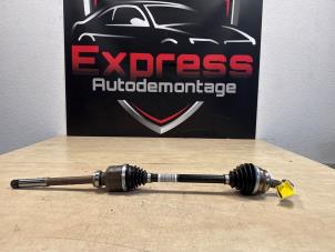 Gebruikte Steekas rechts-voor Opel Corsa F (UB/UH/UP) Electric, Corsa-e 50kWh Prijs € 300,00 Margeregeling aangeboden door Express Autodemontage