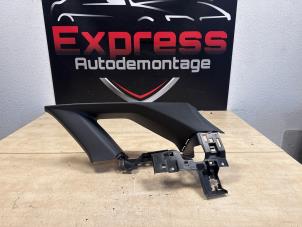 Gebruikte Bekleding bagageruimte Peugeot 3008 II (M4/MC/MJ/MR) 1.2 12V PureTech Hybrid 48V Prijs € 65,00 Margeregeling aangeboden door Express Autodemontage