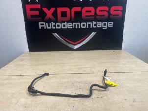 Gebruikte Brandstofleiding Skoda Octavia Combi (NXAC) 1.0 TSI 12V Prijs € 35,00 Margeregeling aangeboden door Express Autodemontage