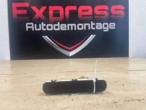 Gebruikte Display Interieur Chevrolet Spark (M300) 1.0 16V Prijs € 9,00 Margeregeling aangeboden door Express Autodemontage