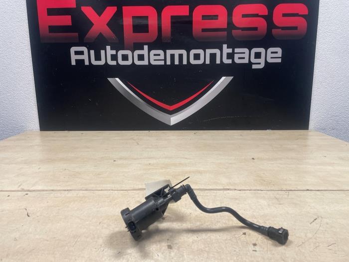 Gebruikte Vacuumpomp (Benzine) Mercedes A (177.0) 1.3 A-180 Turbo 16V Prijs € 15,00 Margeregeling aangeboden door Express Autodemontage