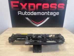 Gebruikte Frontpaneel Peugeot 308 (F3/FB/FH/FM/FP) 1.2 12V PureTech 110 Prijs € 121,00 Inclusief btw aangeboden door Express Autodemontage