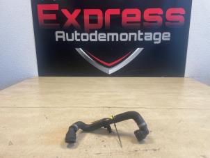 Gebruikte Leiding (diversen) Mercedes CLA Shooting Brake (118.6) 1.3 CLA-250 e Turbo 16V Prijs € 30,00 Margeregeling aangeboden door Express Autodemontage