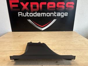 Gebruikte Middenstijl links Mercedes CLA Shooting Brake (118.6) 1.3 CLA-250 e Turbo 16V Prijs € 50,00 Margeregeling aangeboden door Express Autodemontage