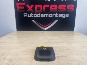 Gebruikte Afdekplaat diversen Mercedes CLA Shooting Brake (118.6) 1.3 CLA-250 e Turbo 16V Prijs € 24,00 Margeregeling aangeboden door Express Autodemontage