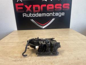 Gebruikte Inlaatspruitstuk Volkswagen Polo VI (AW1) 1.0 TSI 12V Prijs € 145,00 Margeregeling aangeboden door Express Autodemontage