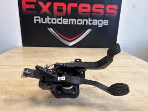 Gebruikte Pedalen Set Peugeot 208 II (UB/UH/UP) 1.2 Vti 12V PureTech 100 Prijs € 100,00 Margeregeling aangeboden door Express Autodemontage