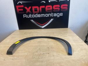Gebruikte Wielrand achter Peugeot 3008 Prijs € 70,00 Margeregeling aangeboden door Express Autodemontage