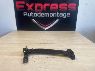 Gebruikte Frontdeel steun Peugeot 208 II (UB/UH/UP) 1.2 Vti 12V PureTech 100 Prijs € 40,00 Margeregeling aangeboden door Express Autodemontage