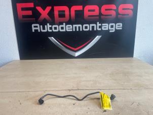 Gebruikte Radiateurslang Mercedes C Estate (S206) C-200 1.5 EQ Boost Prijs € 19,00 Margeregeling aangeboden door Express Autodemontage