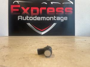 Gebruikte PDC Sensor Volkswagen Touran (1T3) 2.0 TDI 16V 140 Prijs € 20,00 Margeregeling aangeboden door Express Autodemontage