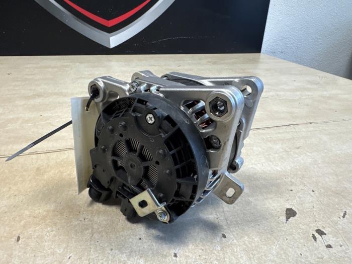 Dynamo van een Peugeot Expert (V1/VA/VB/VE/VF/VT/VY) 2.0 Blue HDi 145 16V 2023