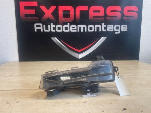 Gebruikte Daglamp links Tesla Model 3 Long Range 72kWh Prijs € 245,00 Margeregeling aangeboden door Express Autodemontage