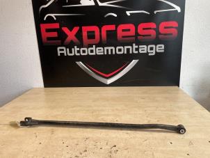 Gebruikte Steun (diversen) Opel Astra L Sports Tourer (F4/FC/FN/FR) Prijs op aanvraag aangeboden door Express Autodemontage