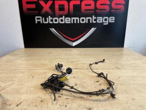 Gebruikte ABS Sensor Mercedes E (C238) E-300 2.0 Turbo 16V Prijs € 50,00 Margeregeling aangeboden door Express Autodemontage
