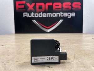 Gebruikte Bandenspanning module Tesla Model 3 Long Range AWD 75 kWh Prijs € 18,00 Margeregeling aangeboden door Express Autodemontage