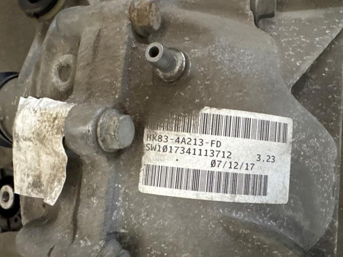 Differentieel achter van een Land Rover Range Rover Velar (LY) 2.0 D180 AWD 2018