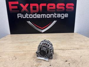 Gebruikte Dynamo Volkswagen Polo VI (AW1) 1.0 MPi 12V Prijs € 14,00 Margeregeling aangeboden door Express Autodemontage