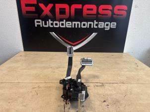 Gebruikte Pedalen Set Peugeot 208 II (UB/UH/UP) 1.2 Hybrid 136 Prijs € 100,00 Margeregeling aangeboden door Express Autodemontage