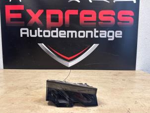 Gebruikte Achterlicht links Peugeot 5008 III (KA/KB/KC) Prijs € 300,00 Margeregeling aangeboden door Express Autodemontage