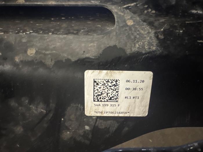 Subframe van een Skoda Octavia Combi (NXAC) 1.0 TSI e-TEC 12V 2021