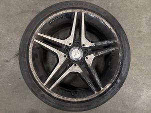 Gebruikte Velg + Band Mercedes A (W176) 1.8 A-200 CDI 16V Prijs € 45,00 Margeregeling aangeboden door Express Autodemontage