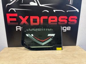 Gebruikte Ruit Extra 4Deurs links-achter Peugeot Rifter (ER/EC/EZ) e-Rifter Prijs op aanvraag aangeboden door Express Autodemontage