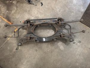 Gebruikte Subframe Landrover Range Rover Evoque (LVJ/LVS) 2.2 TD4 16V 5-drs. Prijs € 100,00 Margeregeling aangeboden door Express Autodemontage