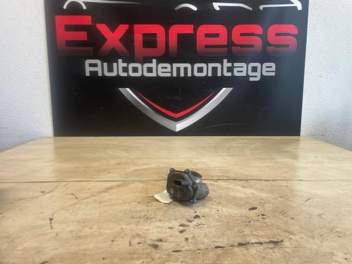 Gebruikte Gasklephuis Volkswagen Golf VII Variant (AUVV) 2.0 TDI 150 16V Prijs € 18,00 Margeregeling aangeboden door Express Autodemontage