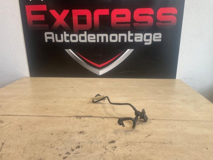 Gebruikte Leiding (diversen) Volkswagen Up! (121) 1.0 12V 60 Prijs € 25,00 Margeregeling aangeboden door Express Autodemontage