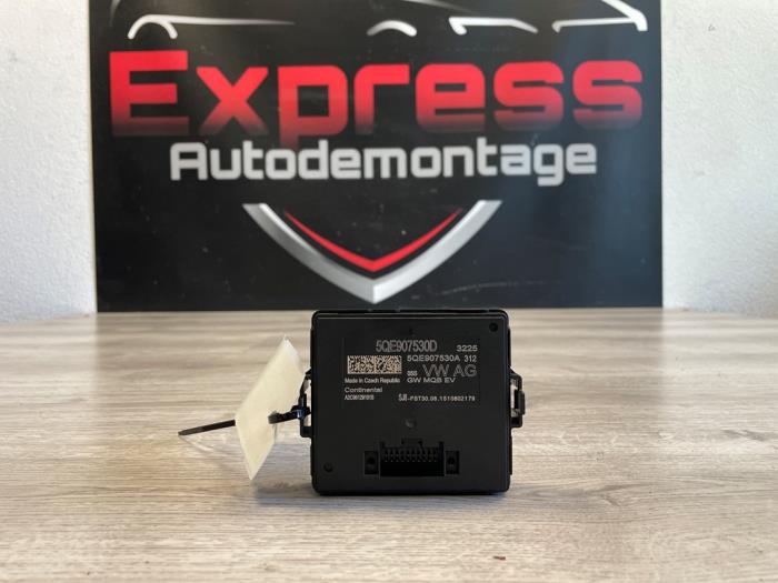 Gebruikte Computer Diversen Volkswagen Passat Variant (3G5) 1.4 GTE 16V Prijs € 30,00 Margeregeling aangeboden door Express Autodemontage