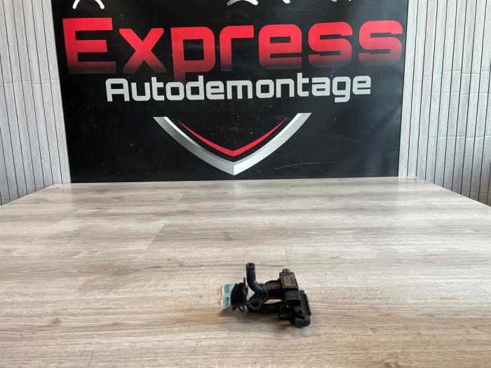 Gebruikte Druksensor Volkswagen Passat Variant (3G5) 1.4 GTE 16V Prijs € 70,00 Margeregeling aangeboden door Express Autodemontage