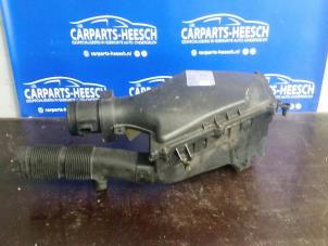 Gebruikte Luchtfilterhuis Volvo V50 (MW) 2.4 D5 20V Prijs op aanvraag aangeboden door Carparts Heesch