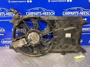 Gebruikte Radiateurfan Volvo S40 (MS) 1.6 D 16V Prijs € 40,00 Margeregeling aangeboden door Carparts Heesch