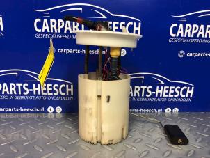 Gebruikte Brandstofpomp Elektrisch Ford Focus 3 Wagon 1.6 TDCi 115 Prijs € 63,00 Margeregeling aangeboden door Carparts Heesch
